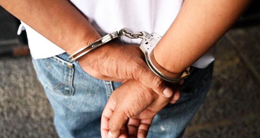 Queda sujeto vinculado a proceso por el delito de violación equiparada agravada