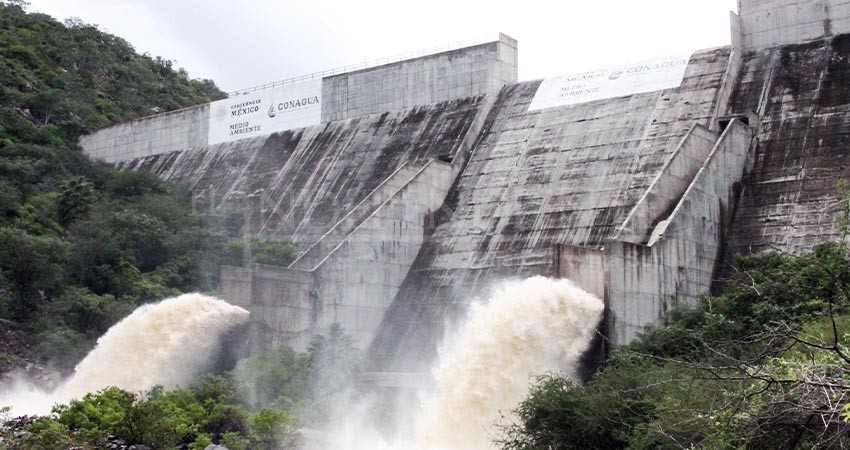 Gobernador y alcaldesa buscan apoyo federal para el proyecto potabilizador de agua de la Presa de la Buena Mujer