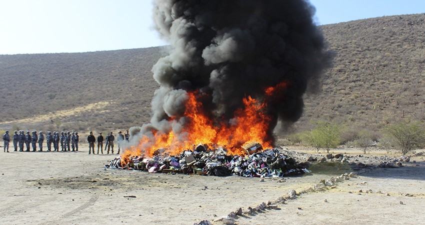 Encabeza mesa de seguridad acto de incineración de narcóticos