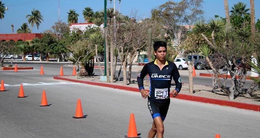 Invitan UABCS y UTLP a carrera pedestre en el marco del Día del Estudiante