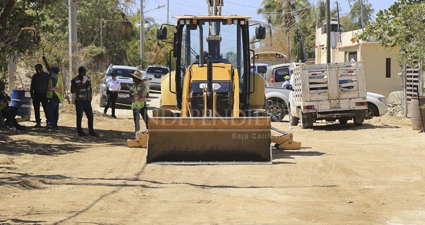 Con recurso del REPUVE, arrancan obras de pavimentación en Los Cabos Con recurso del REPUVE, arrancan obras de pavimentación en Los Cabos