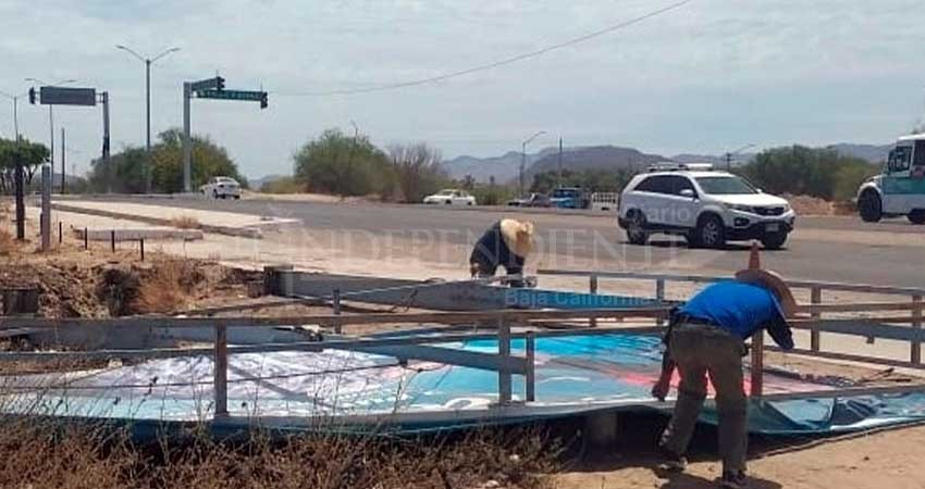 Retira Ayuntamiento de La Paz 6 estructuras publicitarias; no tenían autorización