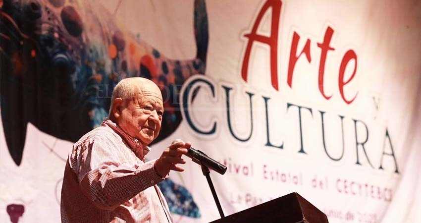 Inaugura el gobernador el 2do festival estatal de arte y cultura del CECYTE BCS
