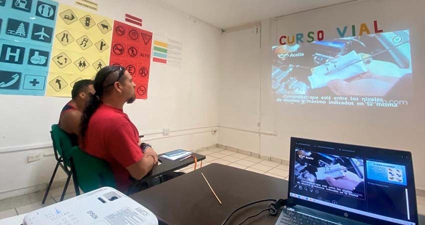 Seguridad Publica de Los Cabos establece horarios accesibles del curso de educación vial para la comunidad