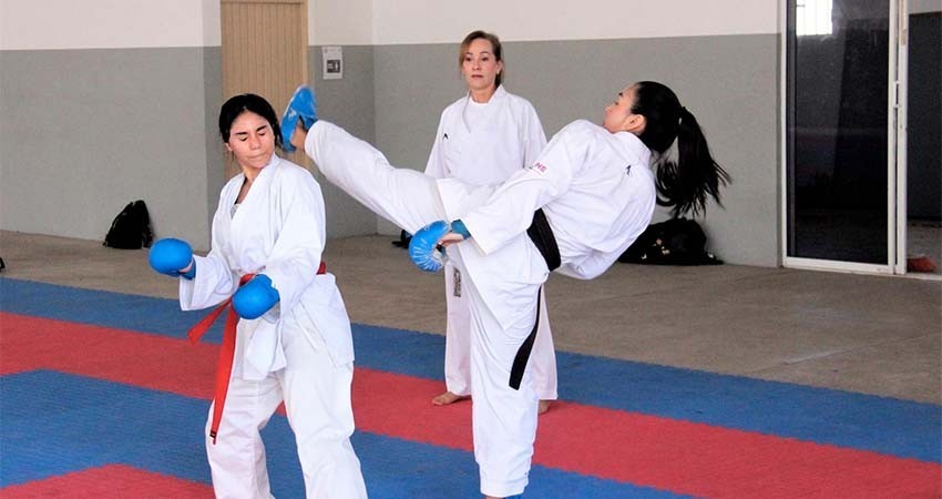 Con podio en mente afrontarán karateca de BCS Nacionales CONADE