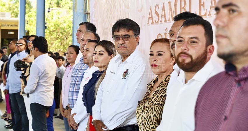 Llama Leggs Castro a funcionarios a no hacer campaña en horario laboral Llama Leggs Castro a funcionarios a no hacer campaña en horario laboral