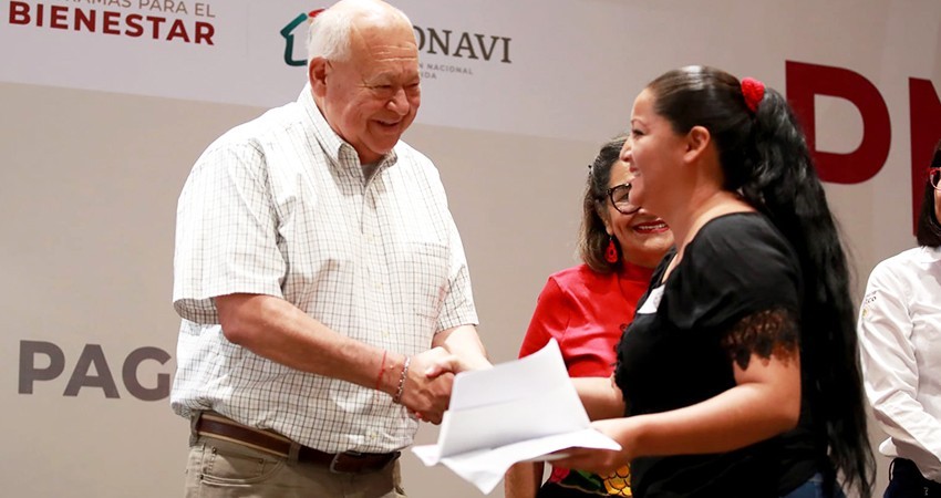 Brinda gobierno estatal apoyo adicional a beneficiarios del programa "Por una mejor vivienda"
