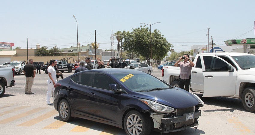 Tras persecución policiaca detienen a Giovanni “N” por portación de arma de fuego Tras persecución policiaca detienen a Giovanni “N” por portación de arma de fuego