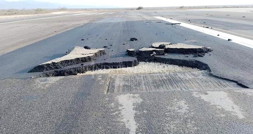 Reporta Aeropuerto Internacional de Los Cabos daños a pista principal Reporta Aeropuerto Internacional de Los Cabos daños a pista principal