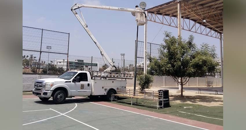 Ayuntamiento brinda mantenimiento a infraestructura deportiva de Los Cabos