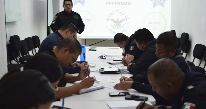Imparte PGJE curso-taller cadena de custodia a personal del C4