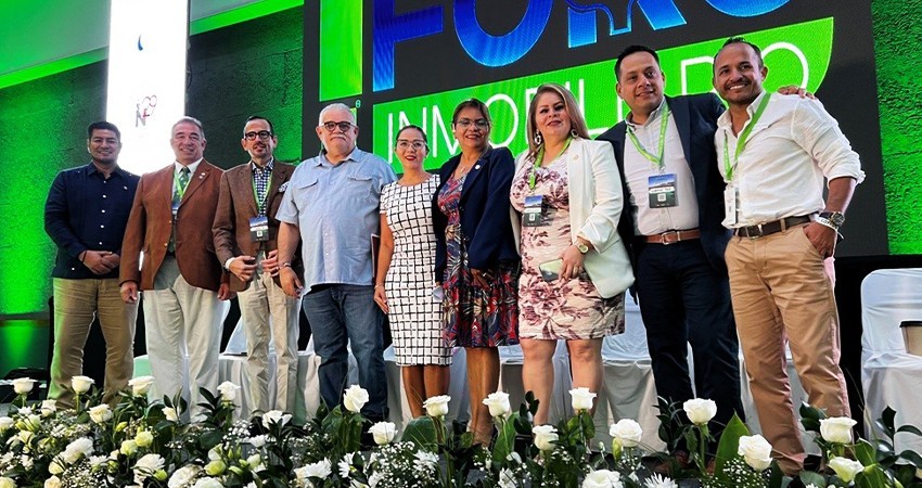 Participa Ayuntamiento en el Primer Foro Inmobiliario “Desarrollando La Excelencia”