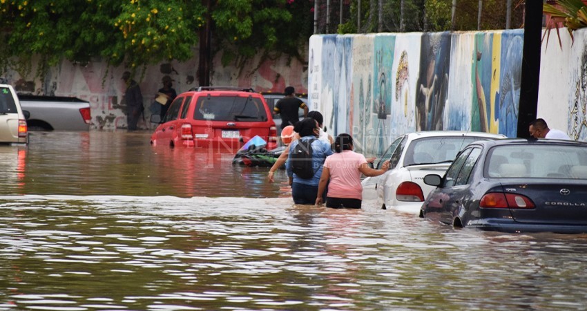 Los Cabos, el municipio que más "aporta" al Fondo para Desastres Naturales de BCS Los Cabos, el municipio que más "aporta" al Fondo para Desastres Naturales de BCS