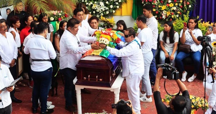 Desde BCS, piden alto a los crímenes de odio a la comunidad LGBT en México Desde BCS, piden alto a los crímenes de odio a la comunidad LGBT en México