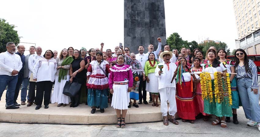 Ciudad de México devela ‘La Joven de Amajac’, monumento anticolonialista y antirracista