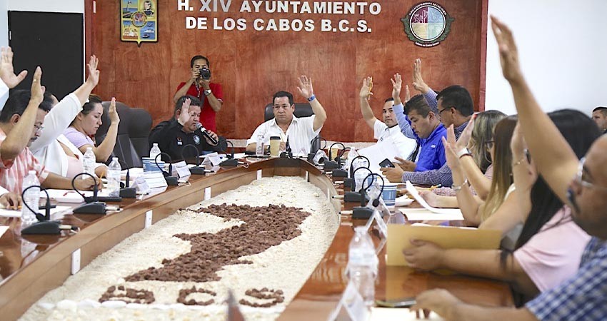 Un millón 400 mil pesos entregarán mediante becas a deportista de Los Cabos