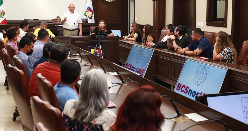 El gobierno de BCS avanza con obras públicas de calidad y manejo transparente de recursos: Castro Cosío