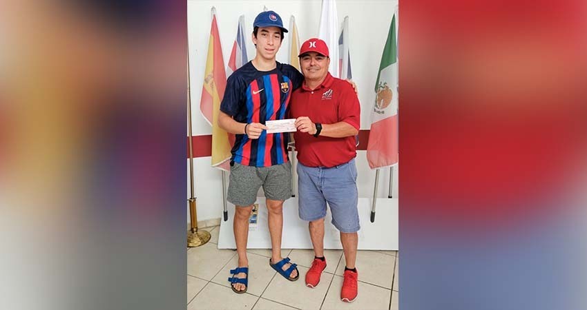 Atleta de Los Cabos recibe apoyo para su próximo campeonato