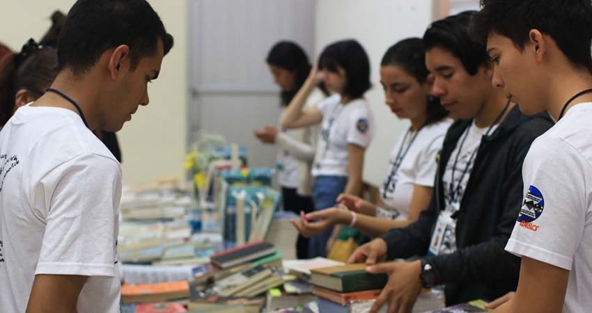 Destacan las acciones que lleva a cabo la UABCS en materia editorial