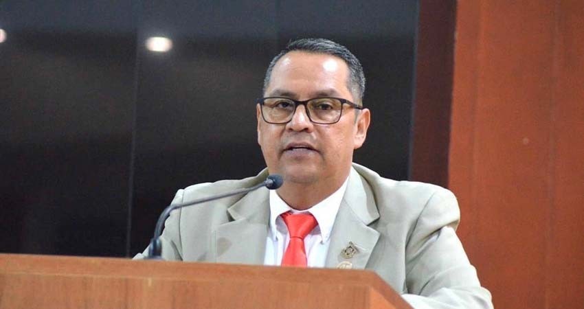 Le urge a Los Cabos un hospital de tercer nivel de atención: Luis Armando Díaz Le urge a Los Cabos un hospital de tercer nivel de atención: Luis Armando Díaz