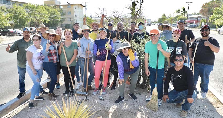 Encabeza Quiroga Romero jornada de limpieza en La Paz