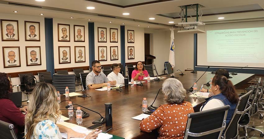 Instalan unidades de apoyo para atender situaciones de violencia en bachilleratos Instalan unidades de apoyo para atender situaciones de violencia en bachilleratos