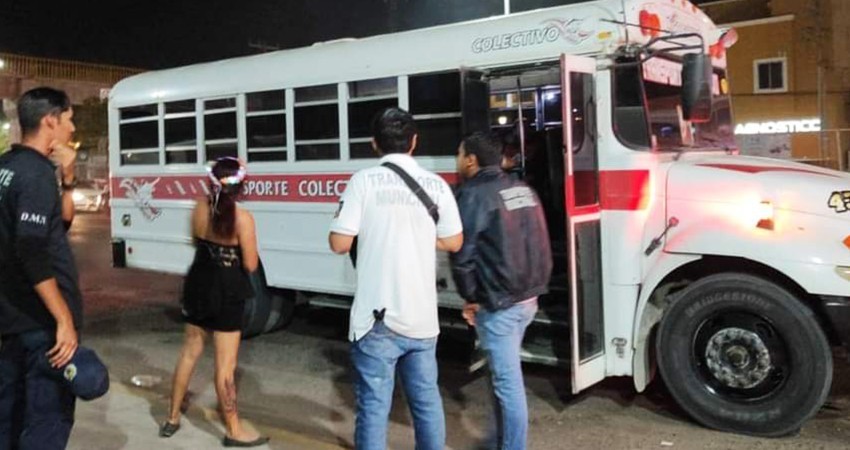 Mantienen transportistas la petición para ampliar las rutas del transporte público de Los Cabos Mantienen transportistas la petición para ampliar las rutas del transporte público de Los Cabos