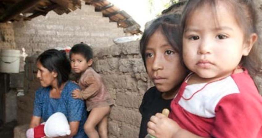 Presupuesto para 2024 deja pendiente reducir desigualdades en México, alerta ONG