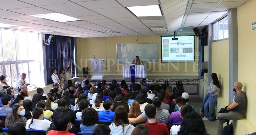 Presentan en la UABCS conferencia sobre Seguridad Nacional