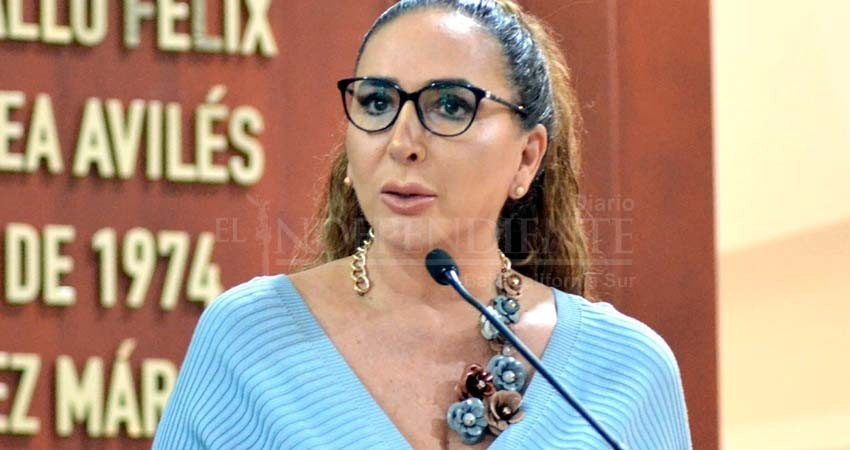 Se queda el PRS sin representación en el Congreso; Eda Palacios formaliza su renuncia al partido Se queda el PRS sin representación en el Congreso; Eda Palacios formaliza su renuncia al partido