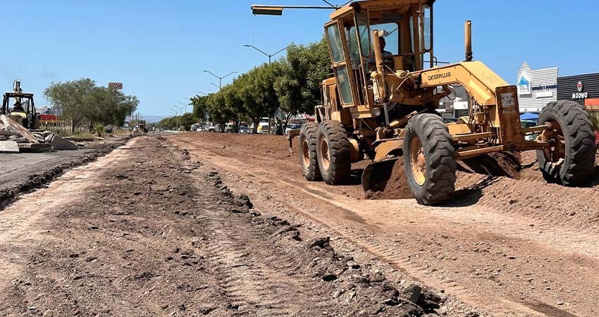 Inicia Ayuntamiento la segunda etapa de pavimentación en el bulevar Pino Pallas