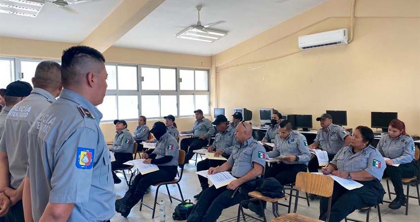 Se imparten 44 cursos para mejorar el desempeño de la policía penitenciaria de BCS