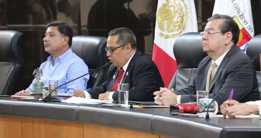 BCS cumple 49 años de ser un estado libre, soberano y democrático: Davis Castro