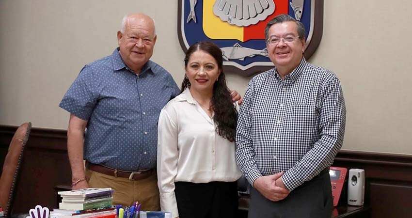 Se reúne gobernador Castro Cosío con magistrado presidente y recién nombrada magistrada del TSJ