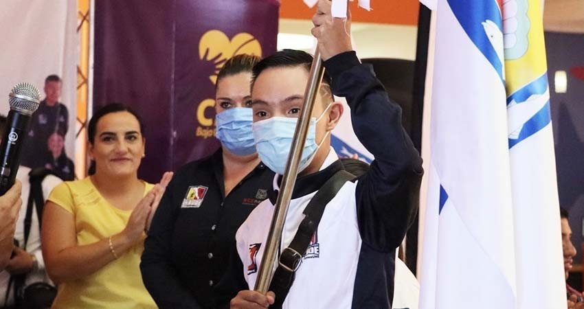 Abanderan a la delegación Sudcaliforniana que participará en los paranacionales CONADE 2023