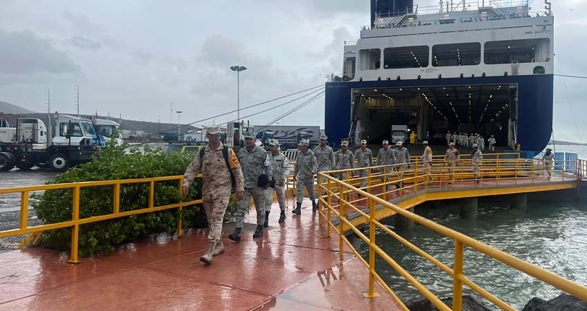 Reinicia operaciones puerto Pichilingue