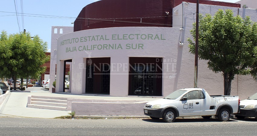 Establece el IEE los topes de gasto para precampañas y campañas