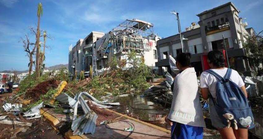 Becas, despensas, créditos... estos serán los apoyos del Gobierno Federal a damnificados en Guerrero Becas, despensas, créditos... estos serán los apoyos del Gobierno Federal a damnificados en Guerrero
