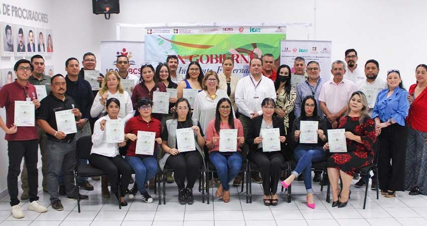 Manejo del tiempo y control del estrés curso que esta semana impartió ICATEBCS a personal de la PGJE