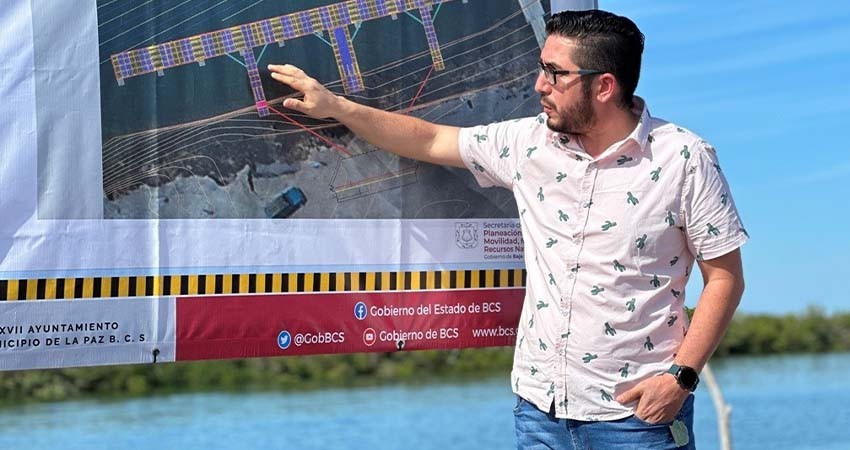 Avanzan los trabajos del nuevo muelle flotante en Puerto Chale