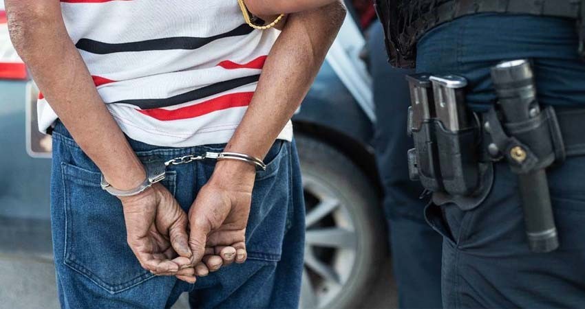 Queda vinculado a proceso por incumplimiento de la obligación alimentaria      4 Queda vinculado a proceso por incumplimiento de la obligación alimentaria      4