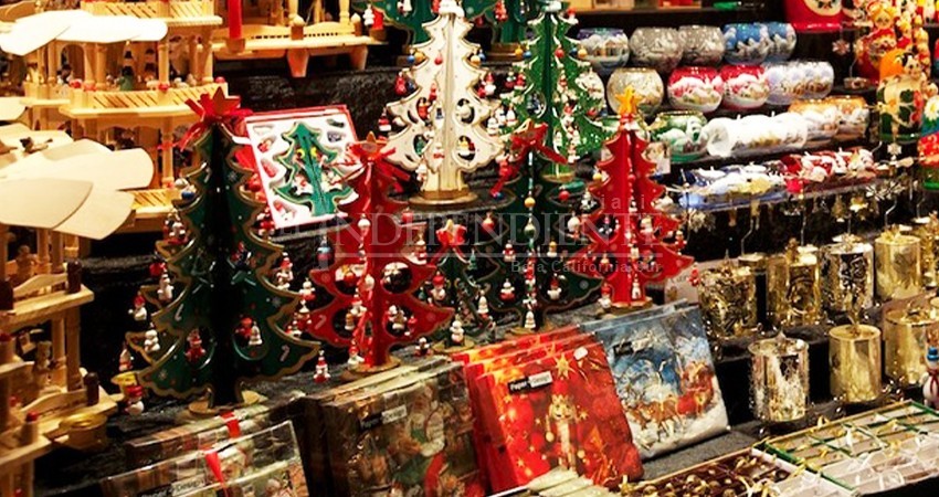 De 10 a 40 UMAS cuestan permisos para puestos navideños: Inspección Fiscal