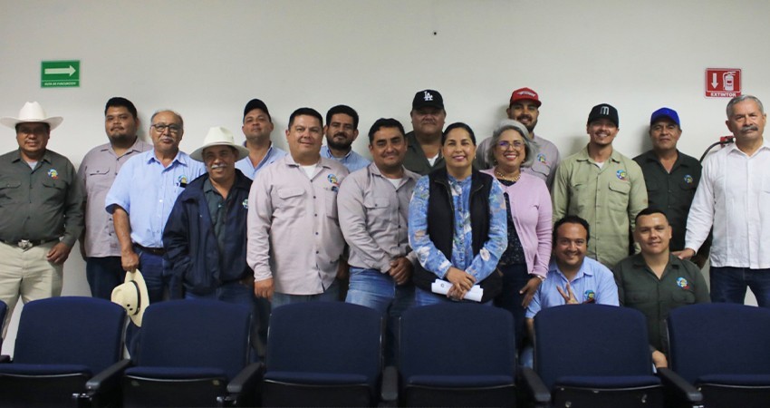 Clausuran en la UABCS curso para el diagnóstico de enfermedades y su control en áreas verdes