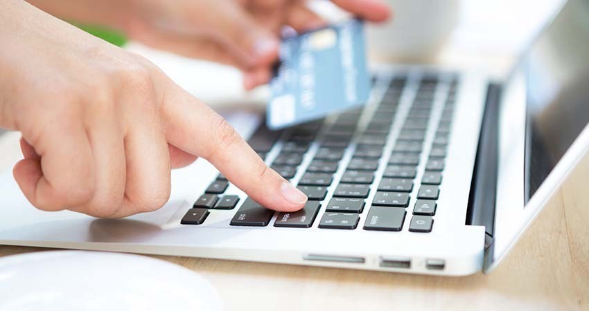 Influyen las redes sociales en las compras navideñas: encuesta Influyen las redes sociales en las compras navideñas: encuesta