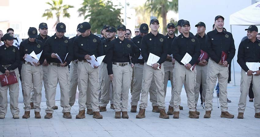 Se suman 19 nuevos agentes de investigación criminal a la PGJE Se suman 19 nuevos agentes de investigación criminal a la PGJE