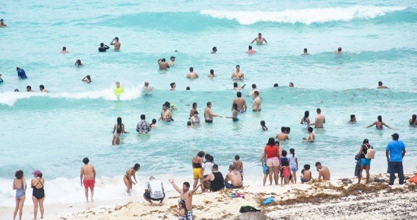 Turismo por vacaciones de diciembre dejará una derrama de 213 mil mdp en el país Turismo por vacaciones de diciembre dejará una derrama de 213 mil mdp en el país