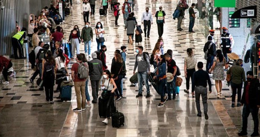 Empresarios del turismo piden reconsiderar aumento a tarifas del AICM Empresarios del turismo piden reconsiderar aumento a tarifas del AICM