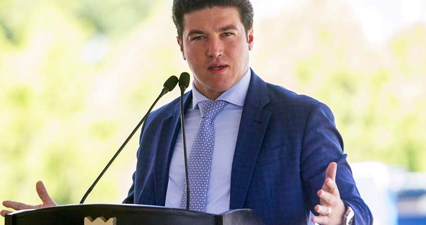 Samuel García alista denuncia penal contra diputados del PAN y PRI por 'usurpación de funciones' Samuel García alista denuncia penal contra diputados del PAN y PRI por 'usurpación de funciones'