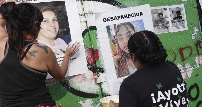 Familias de personas desaparecidas rechazan censo ordenado por AMLO Familias de personas desaparecidas rechazan censo ordenado por AMLO