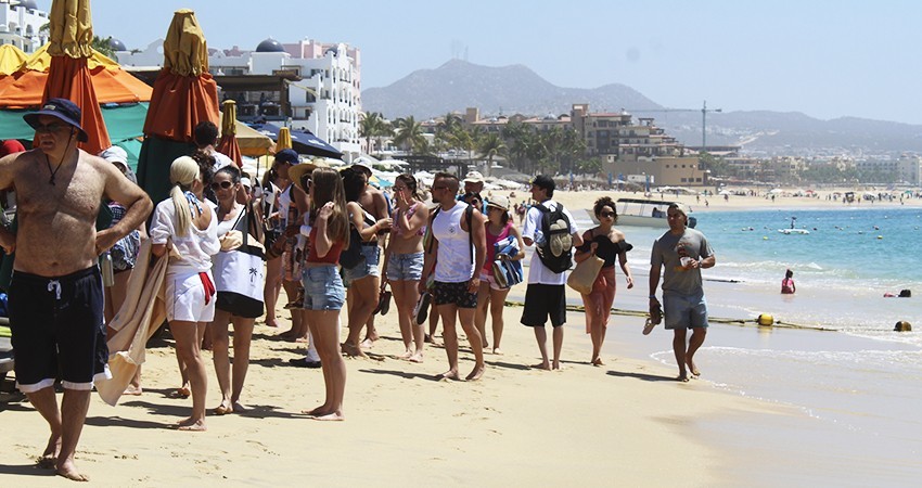 Supera BCS los 4 millones de turistas que llegaron vía aérea